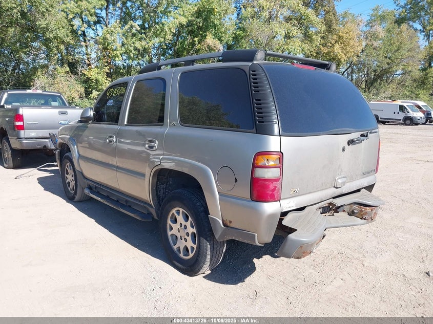 1GNEK13Z82R275069 2002 CHEVROLET TAHOE photo no. 3
