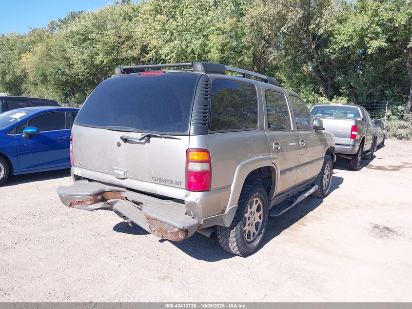 1GNEK13Z82R275069 2002 CHEVROLET TAHOE photo no. 4