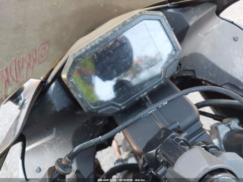 2025 Kawasaki Zx636 K VIN: JKBZXJJ17SA024511 Lot: 43413739