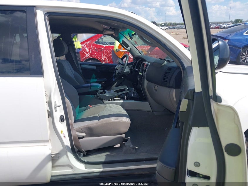 JTEBU14R98K005401 2008 TOYOTA 4RUNNER photo no. 5