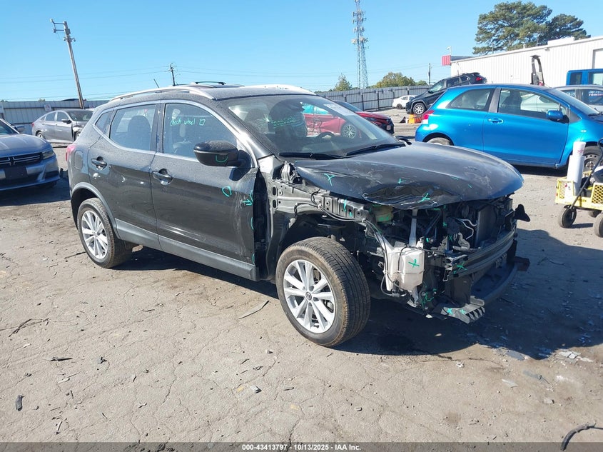 NISSAN ROGUE SPORT SV