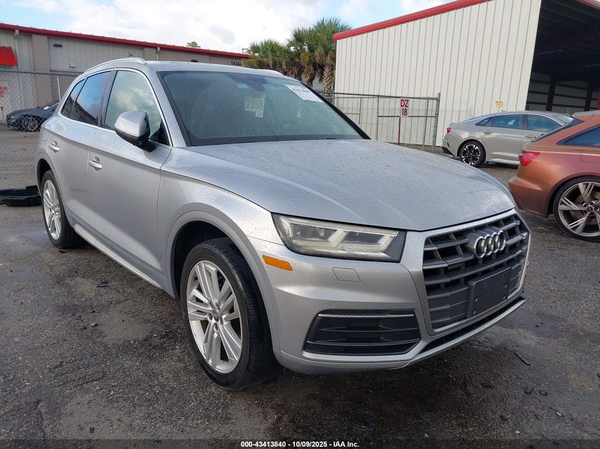 AUDI Q5 PREMIUM PLUS