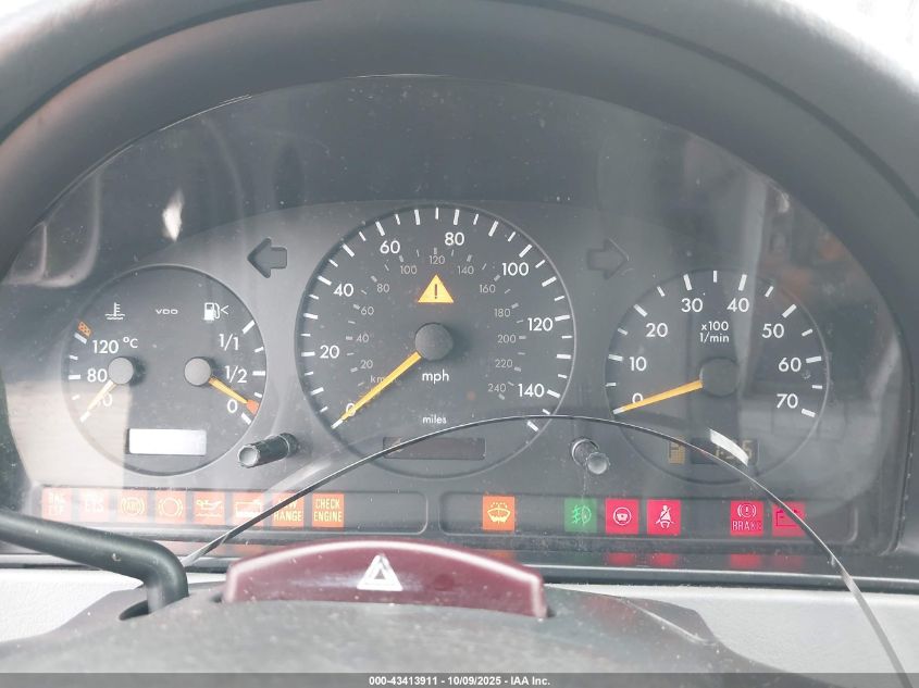 2002 Mercedes-Benz Ml 320 VIN: 4JGAB54E02A313608 Lot: 43413911