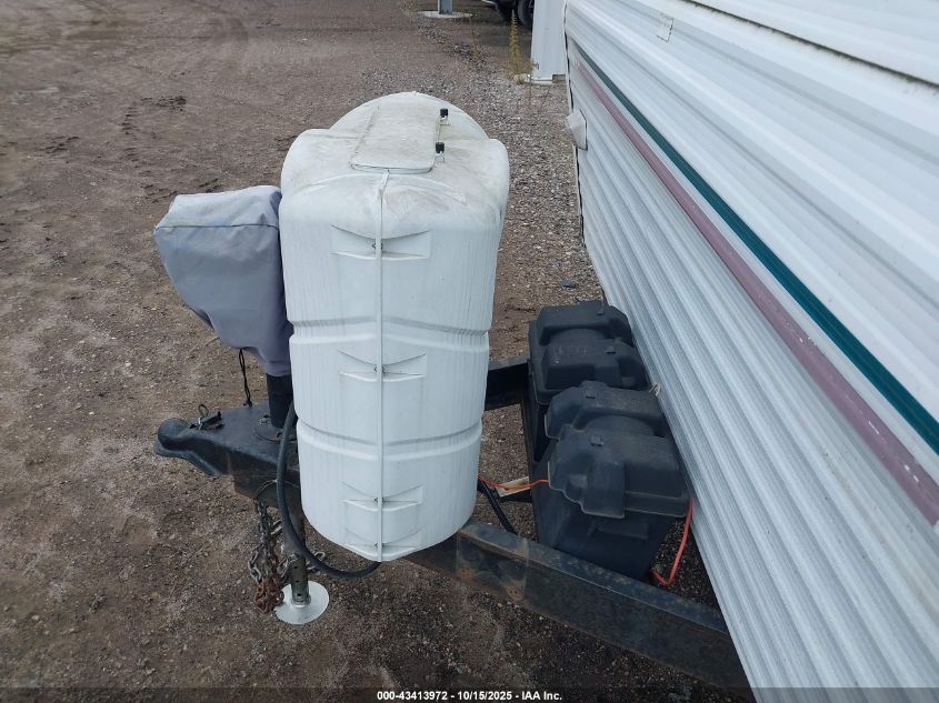 2001 Fleetwood Other VIN: 1EF1X272412473387 Lot: 43413972