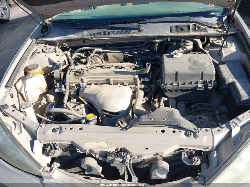 2002 Toyota Camry Le VIN: JTDBE32K120127837 Lot: 43414026