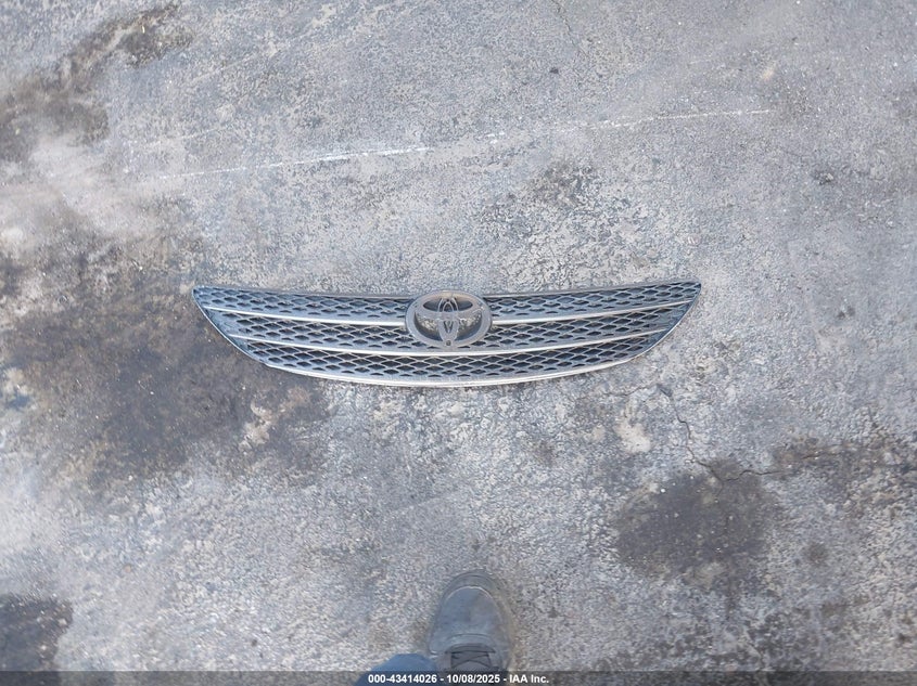 2002 Toyota Camry Le VIN: JTDBE32K120127837 Lot: 43414026