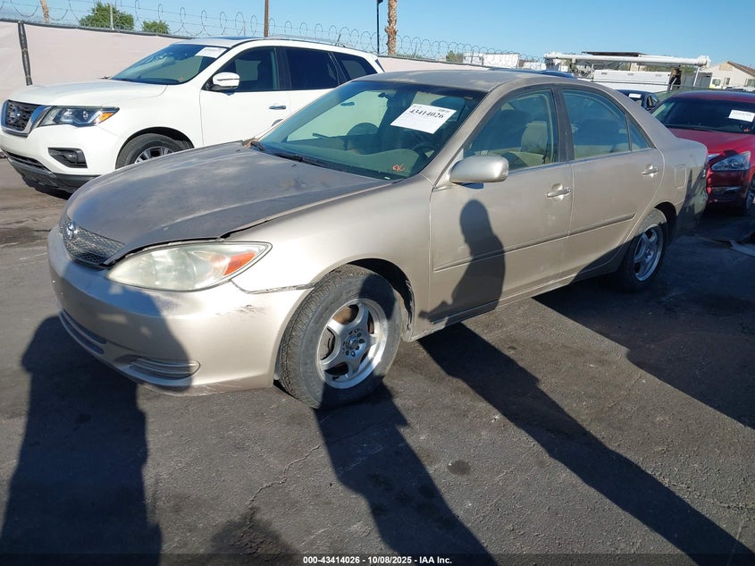 2002 Toyota Camry Le VIN: JTDBE32K120127837 Lot: 43414026