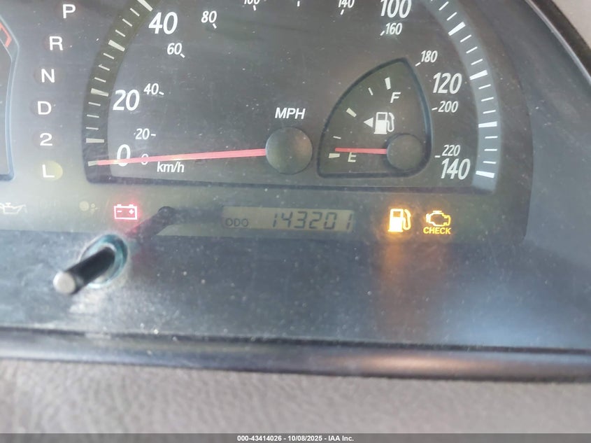 2002 Toyota Camry Le VIN: JTDBE32K120127837 Lot: 43414026