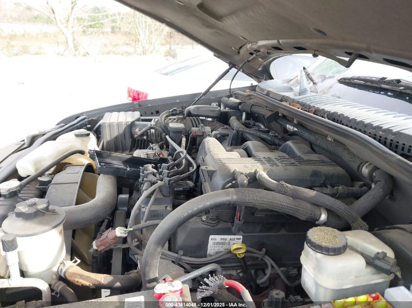 2006 Ford Explorer Xlt VIN: 1FMEU63E36UB53165 Lot: 43414048