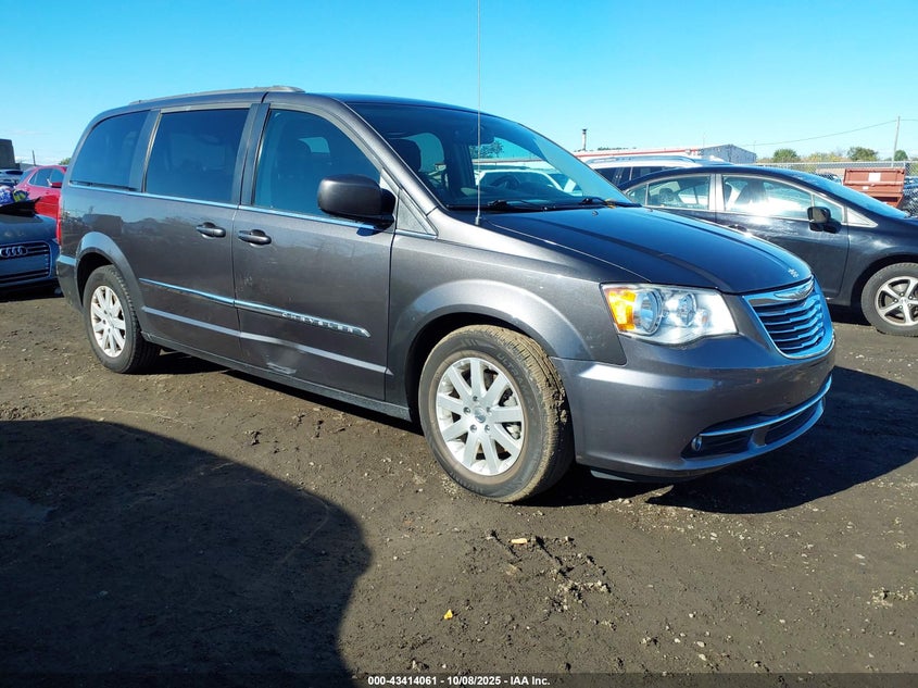 Vin: , lot: 43908879, chrysler town & country touring 2016 img_1