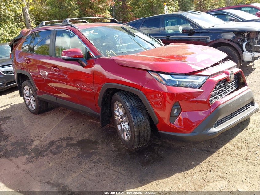 TOYOTA RAV4 XLE PREMIUM