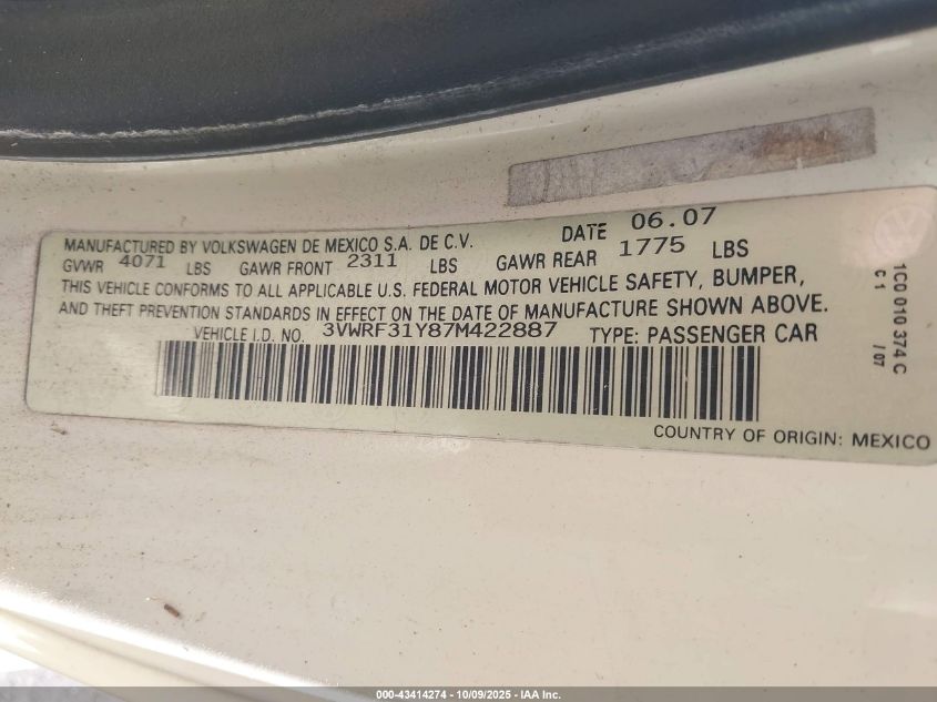2007 Volkswagen New Beetle 2.5 VIN: 3VWRF31Y87M422887 Lot: 43414274