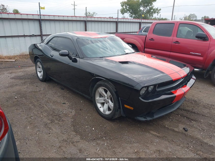 DODGE CHALLENGER SXT