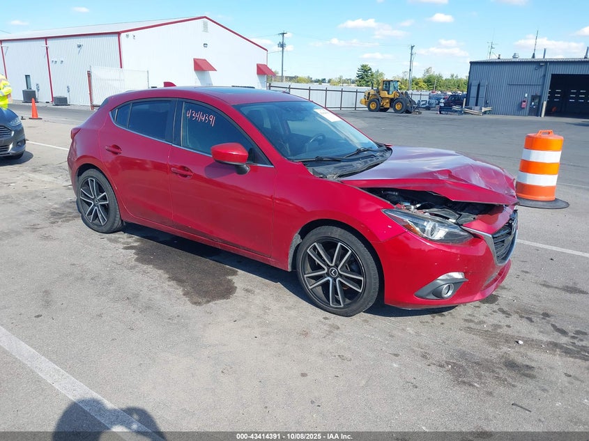 MAZDA 3 S GRAND TOURING