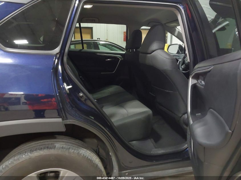 2024 Toyota Rav4 Xle VIN: 2T3P1RFV6RW427744 Lot: 43414467