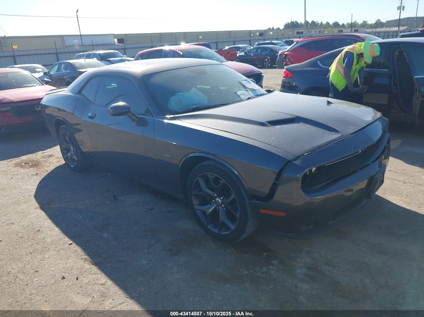 DODGE CHALLENGER R/T PLUS