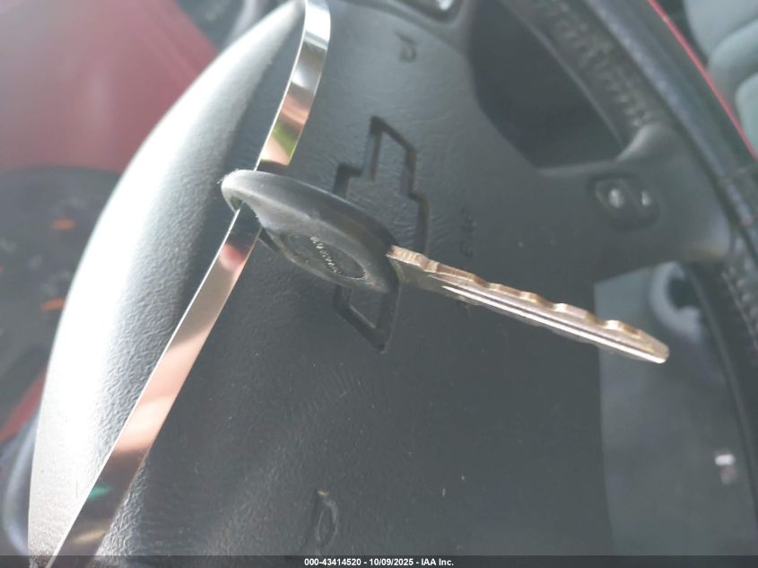 2004 Chevrolet Silverado 1500 Ls VIN: 2GCEC19T841386564 Lot: 43414520