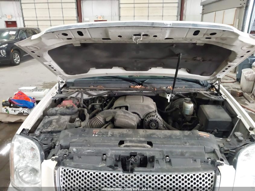 2014 GMC Yukon Xl 1500 Denali VIN: 1GKS2MEF9ER217156 Lot: 43414550