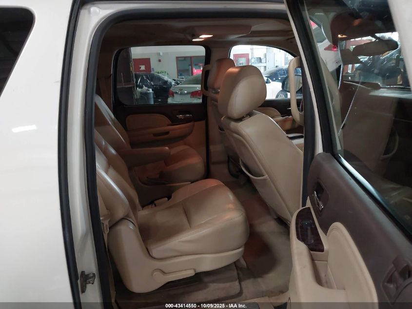 2014 GMC Yukon Xl 1500 Denali VIN: 1GKS2MEF9ER217156 Lot: 43414550