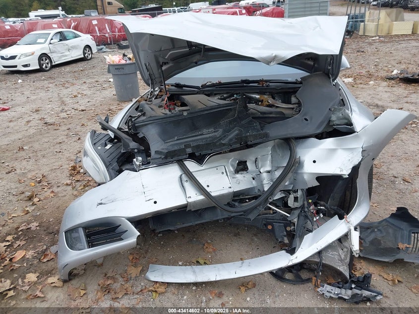 2017 Tesla Model S 60/75 VIN: 5YJSA1E18HF188955 Lot: 43414602