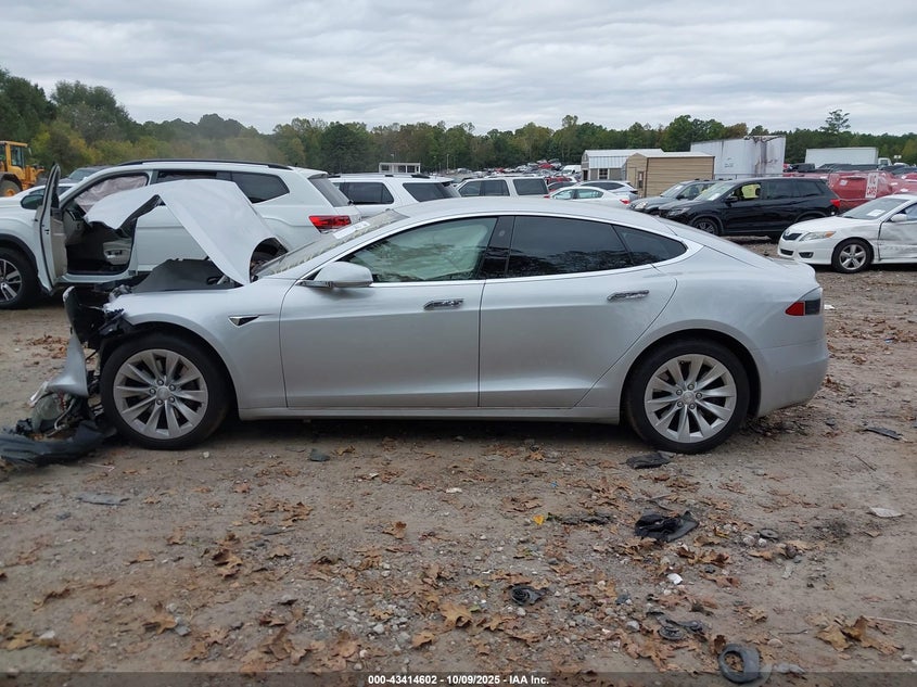 2017 Tesla Model S 60/75 VIN: 5YJSA1E18HF188955 Lot: 43414602