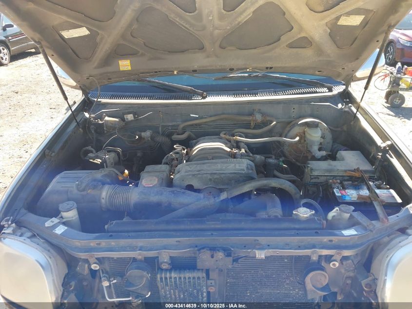 2005 Toyota Tundra Sr5 V8 VIN: 5TBBT44195S471605 Lot: 43414639