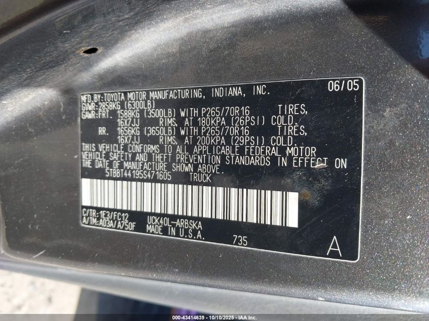 2005 Toyota Tundra Sr5 V8 VIN: 5TBBT44195S471605 Lot: 43414639