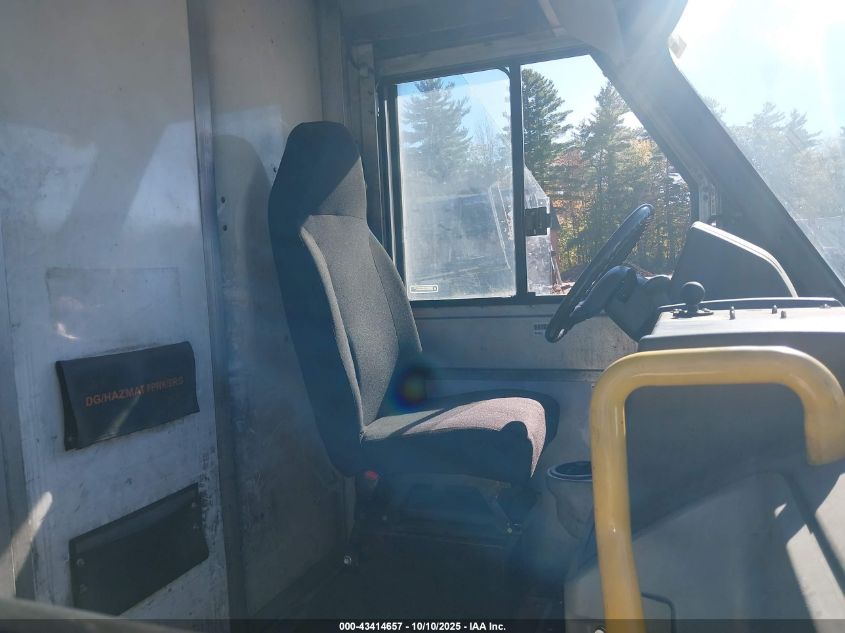 2013 Isuzu Commercial Van VIN: JALB4T171D7W00029 Lot: 43414657