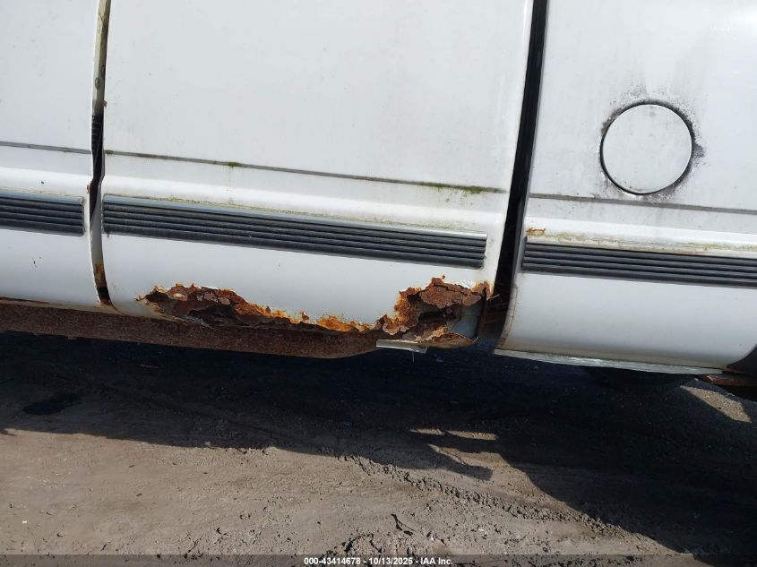 1997 Chevrolet K2500 Hd Fleetside VIN: 1GCGK29RIVE171159 Lot: 43414678