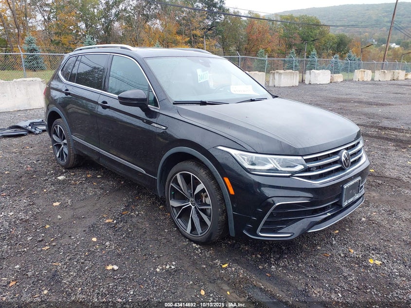 VOLKSWAGEN TIGUAN 2.0T SEL R-LINE
