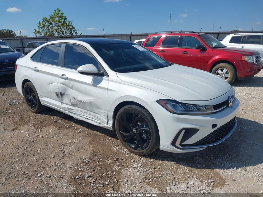 VOLKSWAGEN JETTA 1.5T SE