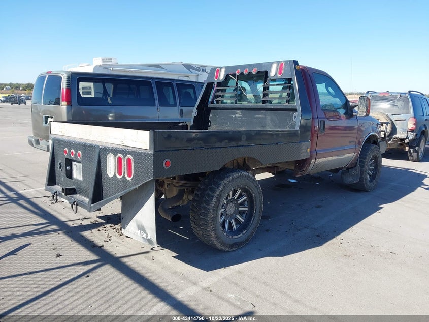 1FTSF21P45EA39120 2005 FORD F250 photo no. 4