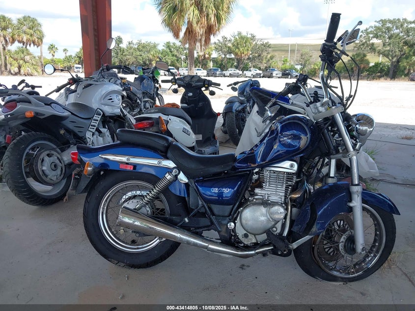 VTTNJ48A732100075 2003 SUZUKI GZ photo no. 12