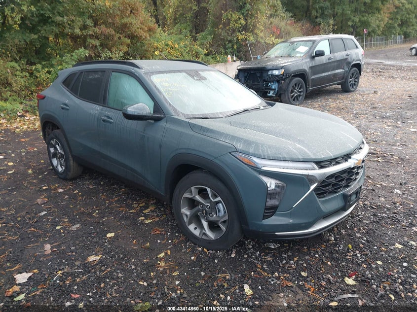 CHEVROLET TRAX FWD LT