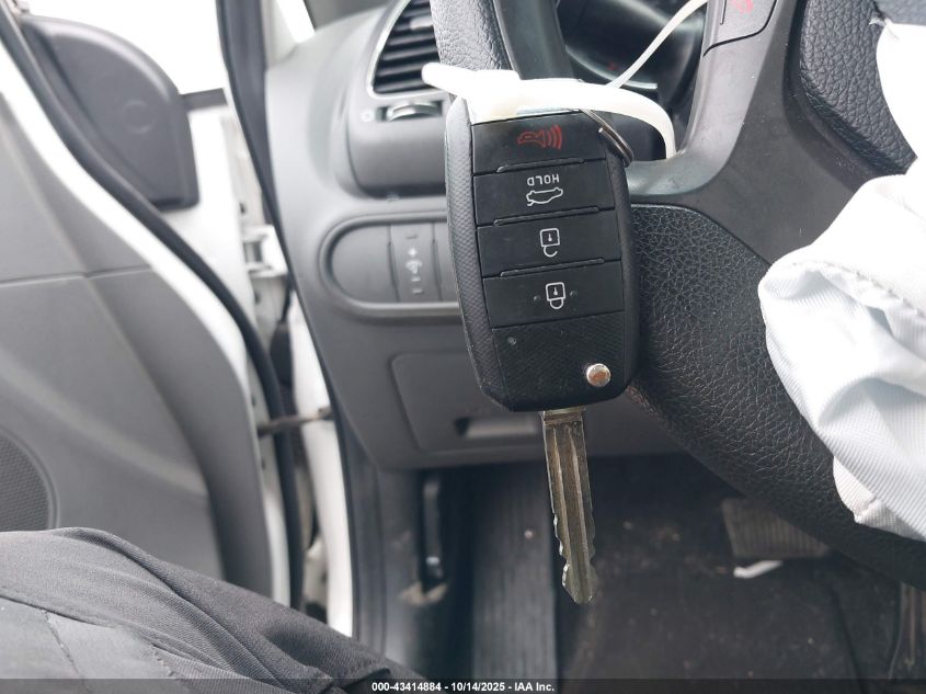 2018 Kia Forte Lx VIN: 3KPFL4A7XJE233672 Lot: 43414884