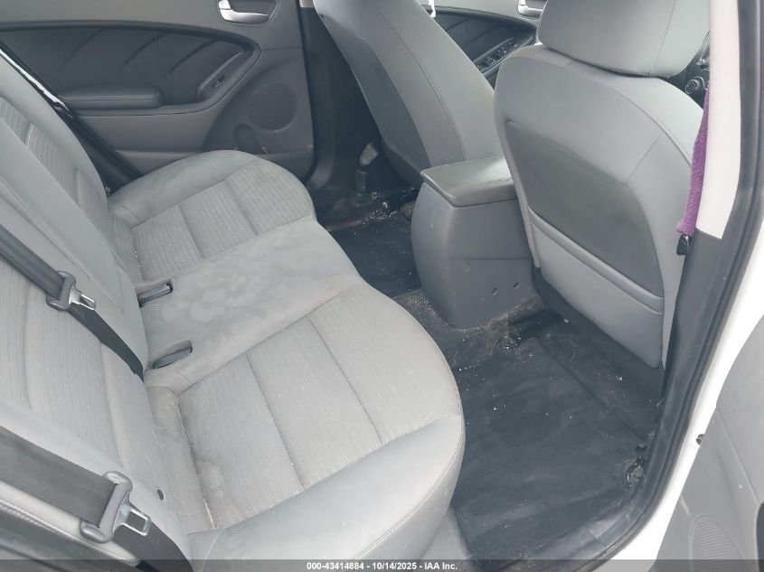 2018 Kia Forte Lx VIN: 3KPFL4A7XJE233672 Lot: 43414884