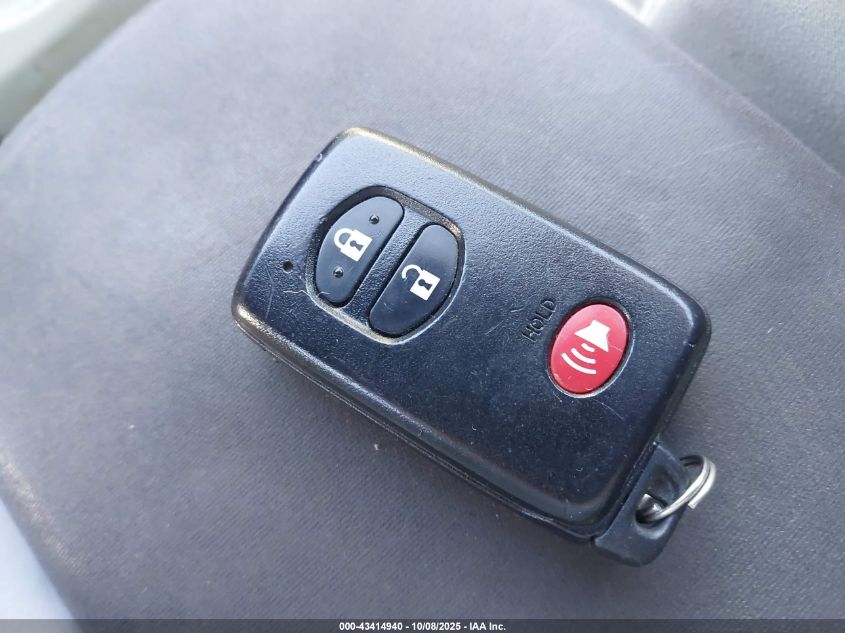 2011 Toyota Prius Three VIN: JTDKN3DU4B0263944 Lot: 43414940