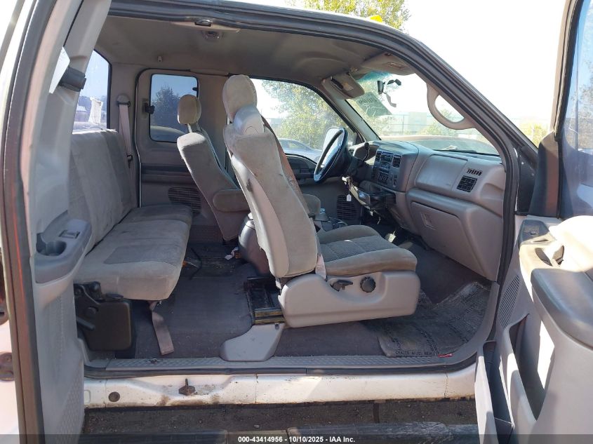 2001 Ford F-350 Lariat/Xl/Xlt VIN: 1FTSX31F71EC04520 Lot: 43414956