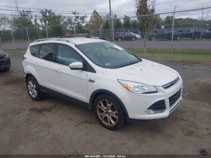 FORD ESCAPE TITANIUM