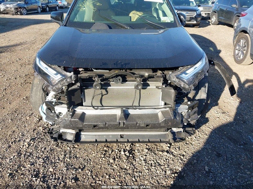 VIN JTMB6RFV0SJ078872 2025 TOYOTA RAV4 HYBRID XLE PREMIUM