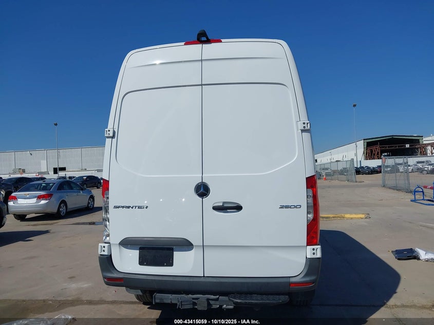 2024 Mercedes-Benz Sprinter 2500 Standard Roof 4-Cyl Diesel VIN: W1Y4KBHY0RT167449 Lot: 43415059