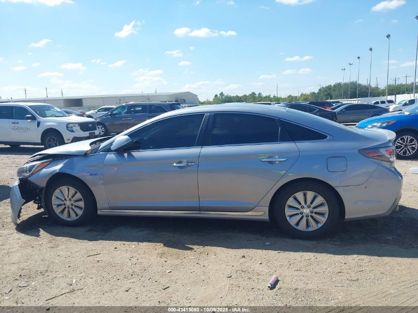 2016 Hyundai Sonata Hybrid Se VIN: KMHE24L12GA012646 Lot: 43415080