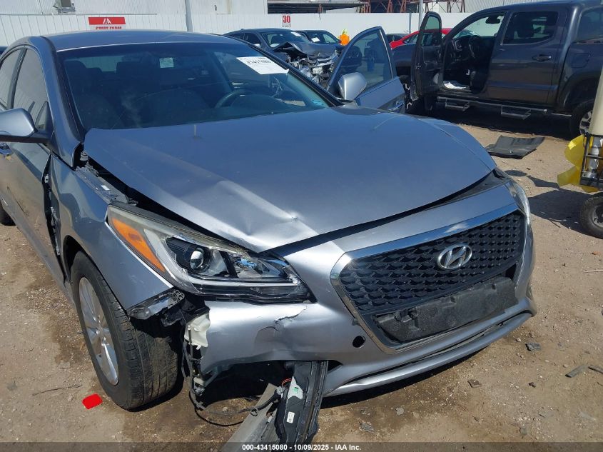 2016 Hyundai Sonata Hybrid Se VIN: KMHE24L12GA012646 Lot: 43415080