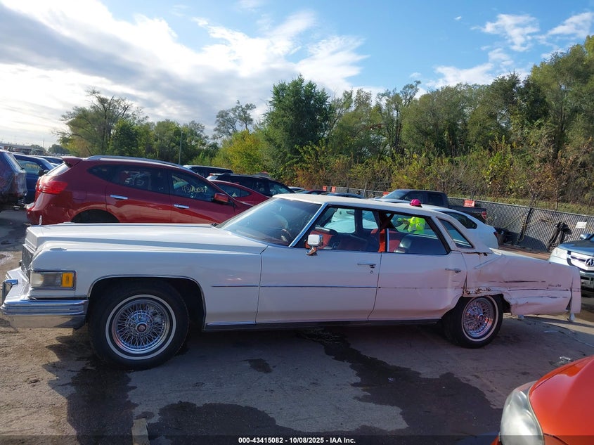 6D49S5Q210948 1975   photo no. 15