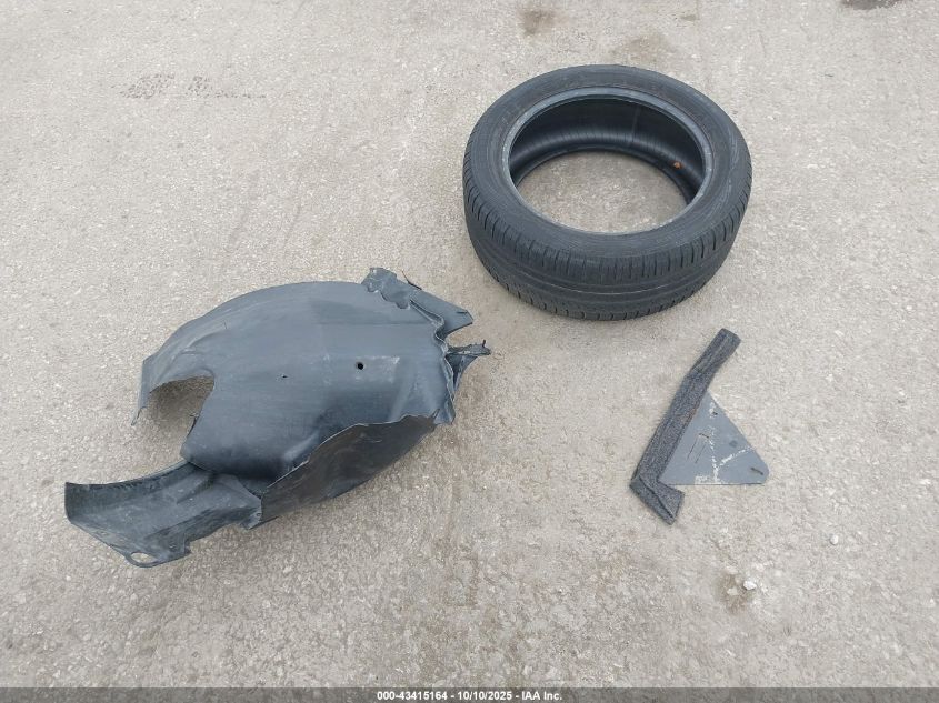 2013 Ford Mustang V6 Premium VIN: 1ZVBP8AM8D5244764 Lot: 43415164