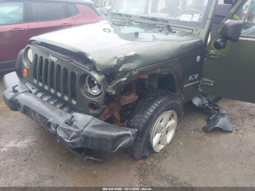 2007 Jeep Wrangler X VIN: 1J4FA24177L122749 Lot: 43415169