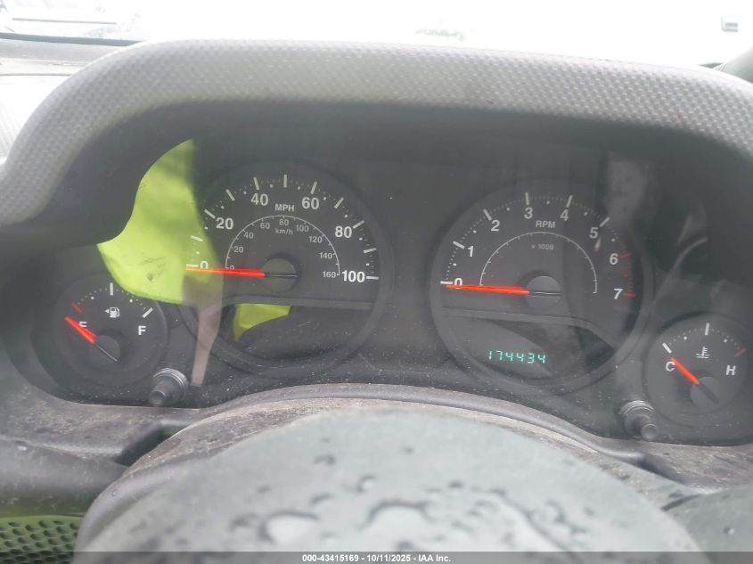 2007 Jeep Wrangler X VIN: 1J4FA24177L122749 Lot: 43415169