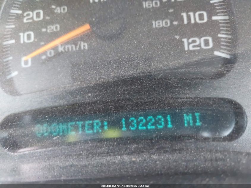 2005 GMC Sierra 1500 VIN: 1GTEC14XX5Z235230 Lot: 43415172