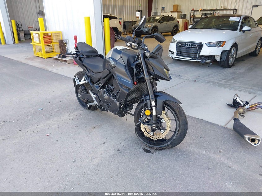 2025 HONDA CB750 A JH2RH2407SK001070