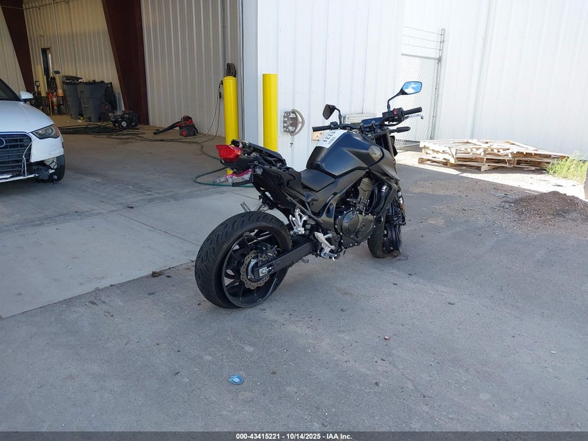 2025 HONDA CB750 A JH2RH2407SK001070